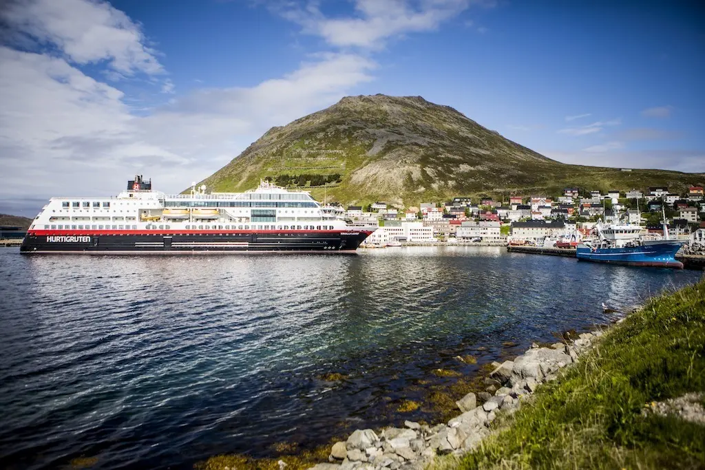 Honningsvåg boat