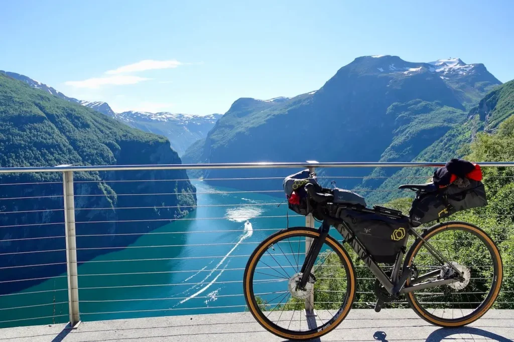 - Sykle Norge Geirangerfjorden