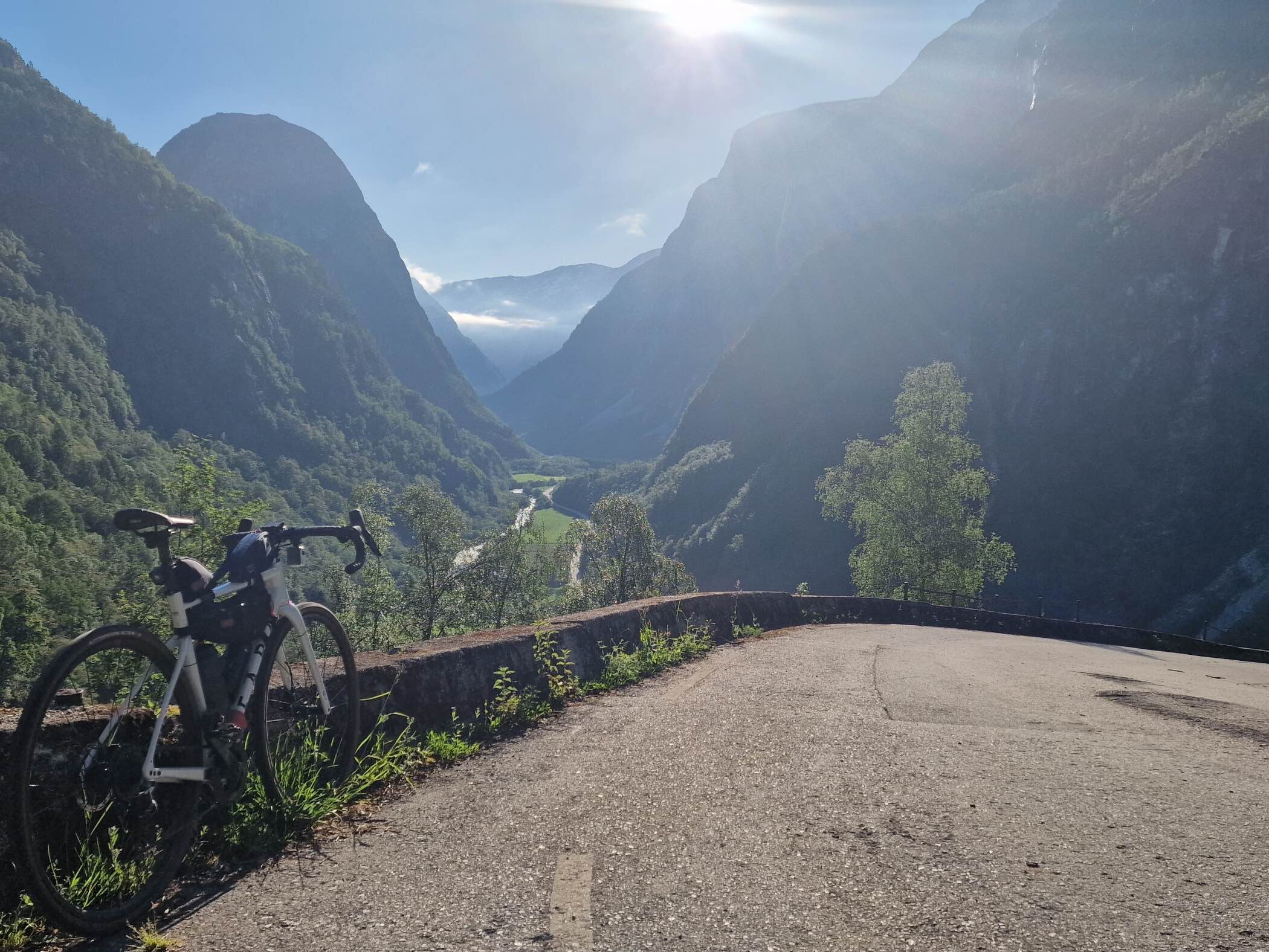 Cycling Stalheimskleiva