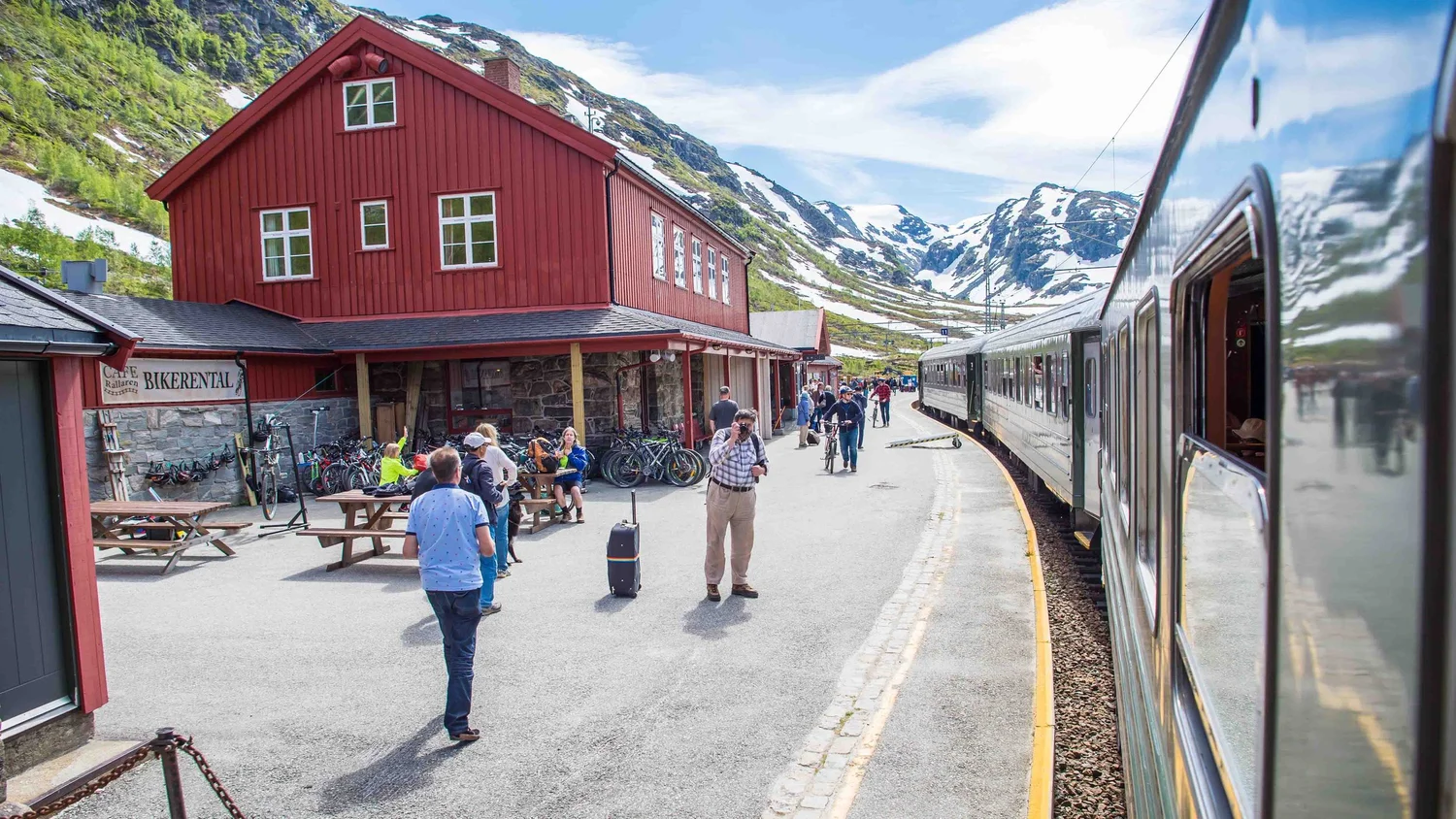 FLAM_FLAMSBANA_VISITFLAM_SVERREHJORNEVIK-28077.jpg - Cycle Norway