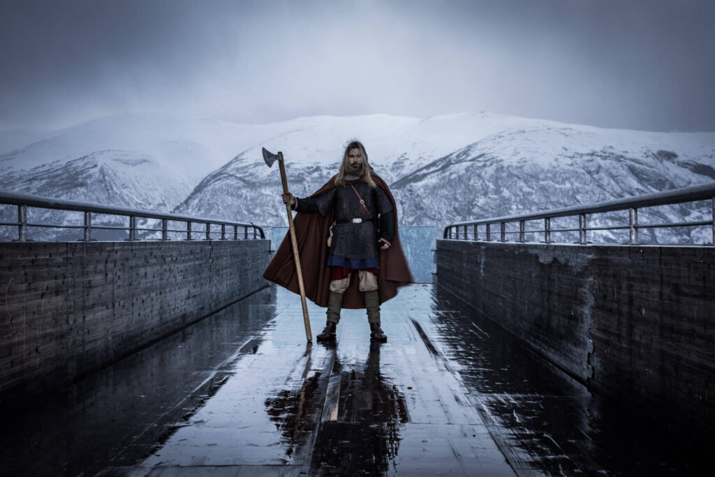 Flåm Iconique Norvège_Berge_Knoff_Lumière naturelle - VisitNorway.com-2 - Cycle Norway